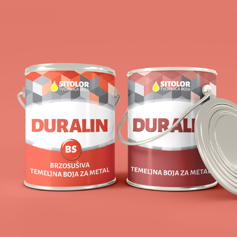 Dizajn ambalaže za Sitolor tvornicu boja. Na crvenoj podlozi se nalaze dvije crvene limenke boje iz linije Duralin.